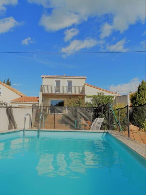 Grande Villa Neuve Avec Piscine Pres Mer Et Sete バラルック・レ・バン エクステリア 写真
